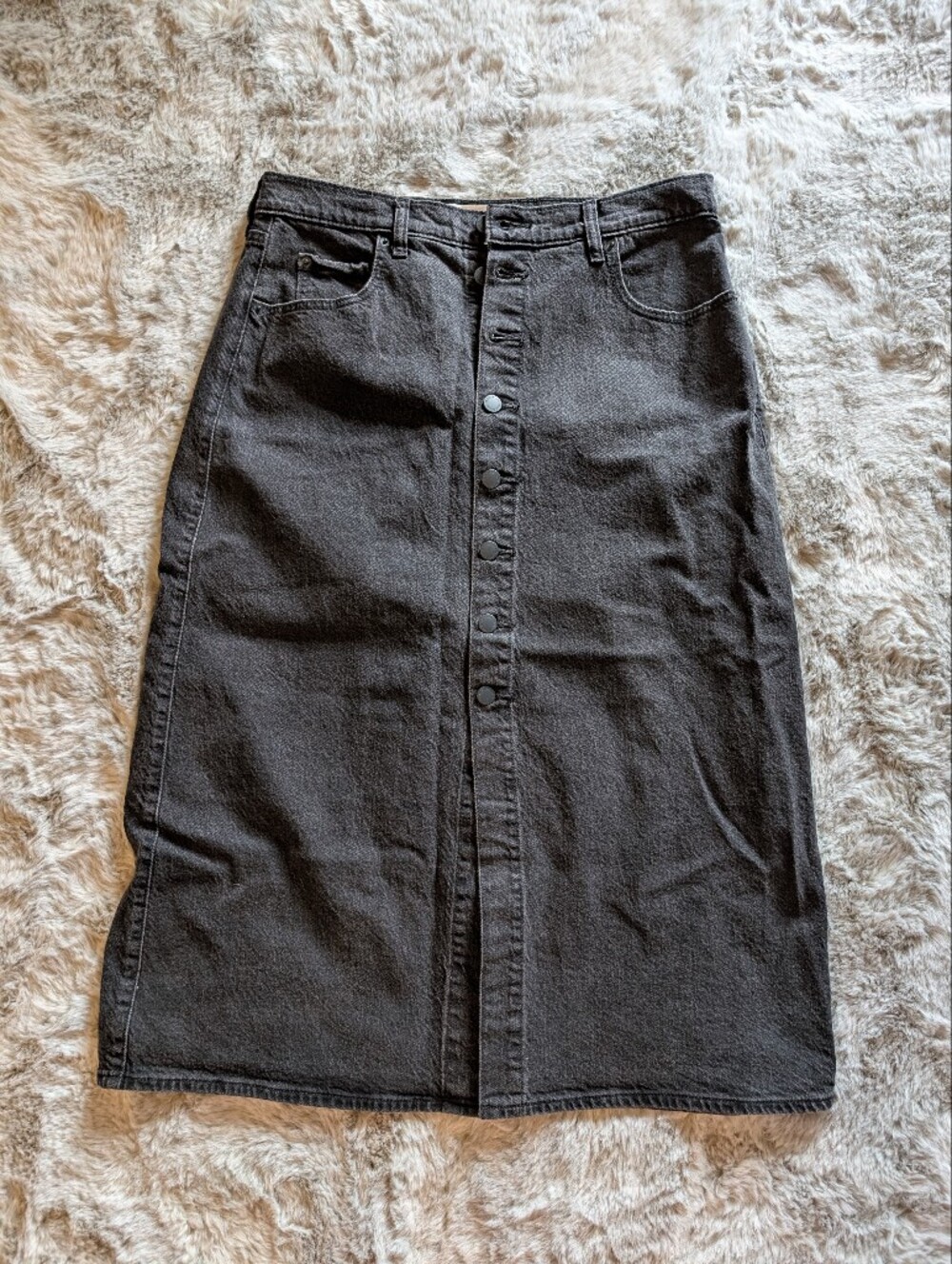Universal Thread Black Button-Front Denim Midi Skirt
